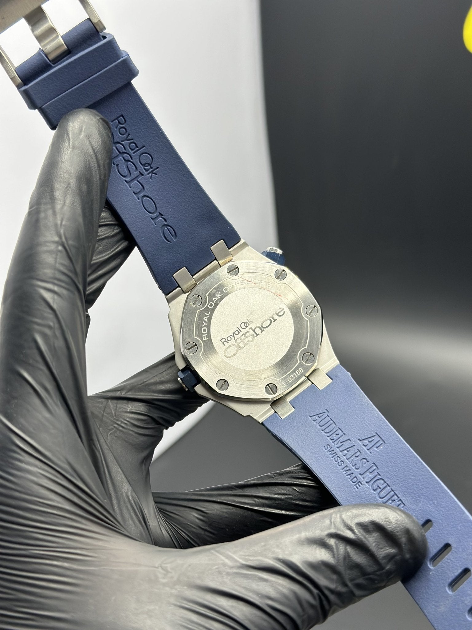 Audemars Piguet Offshore Automatic 42mm Blue Silicone Strap Green Dial Silver Bezel – men’s watch