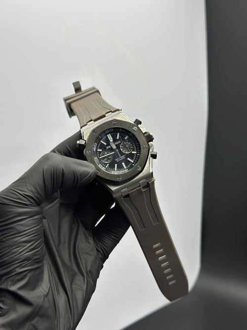 Audemars Piguet Offshore Chronograph 42mm Grey Silicone Strap Black Dial Black Bezel – men’s watch