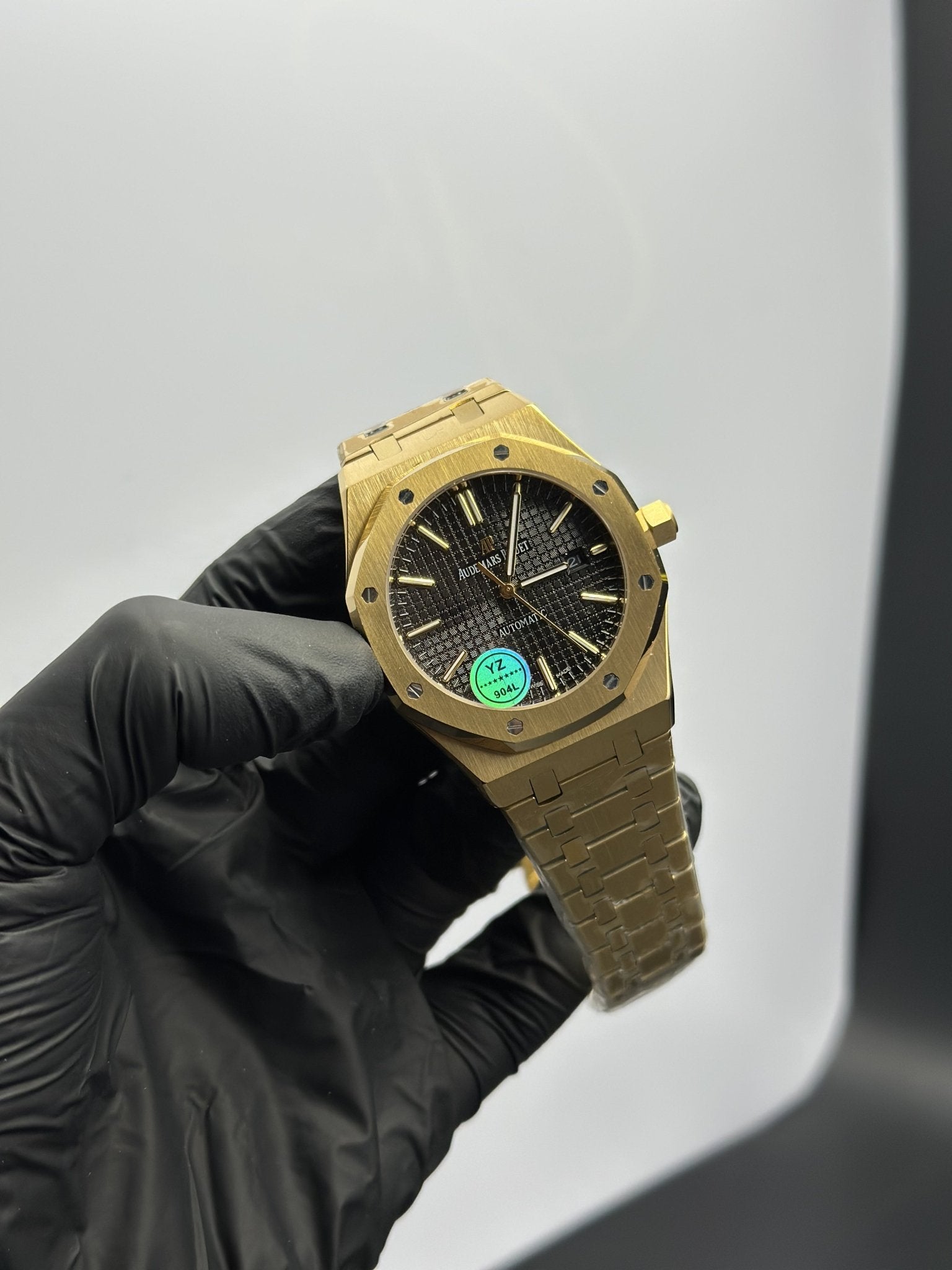 Audemars Piguet Royal Oak Automatic 41mm Stainless Steel Gold Bracelet Black Textured Dial – men’s watch