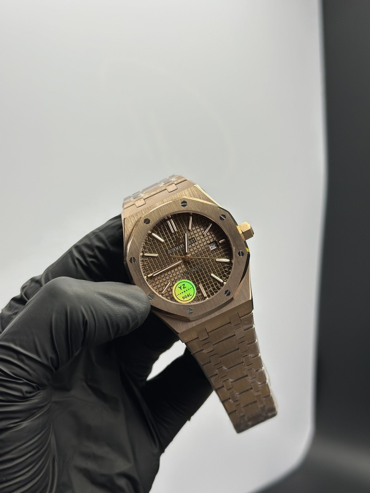 Audemars Piguet Royal Oak Automatic 41mm Stainless Steel Rosegold Bracelet Brown Textured Dial – men’s watch