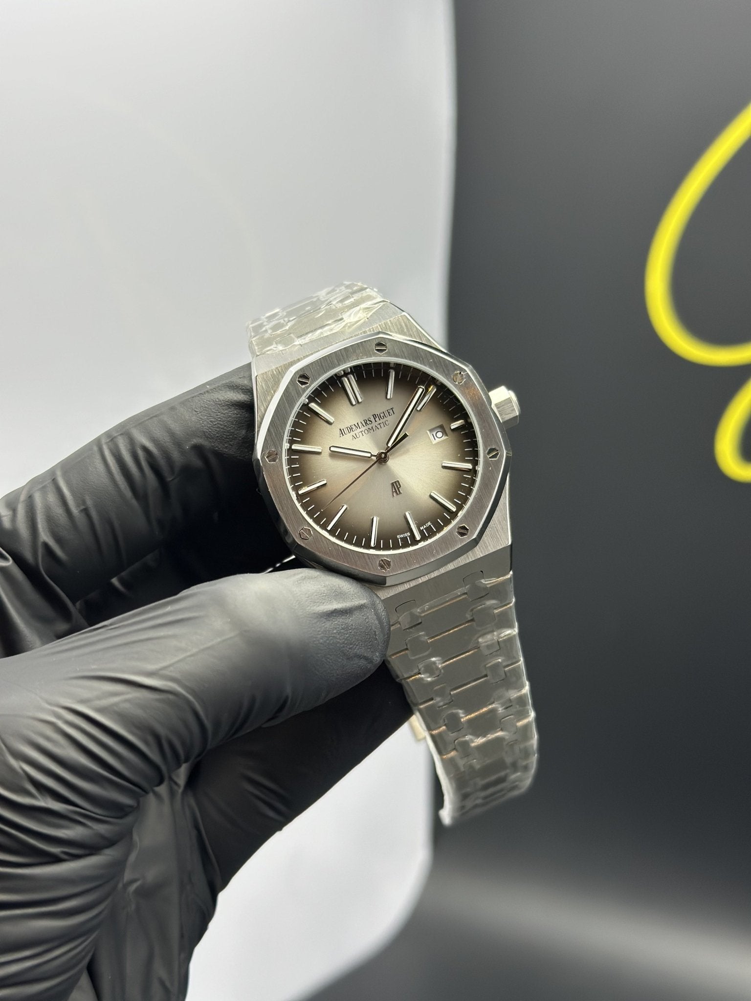 Audemars Piguet Royal Oak Automatic 41mm Stainless Steel Silver Bracelet Grey Dual Shade Dial – men’s watch