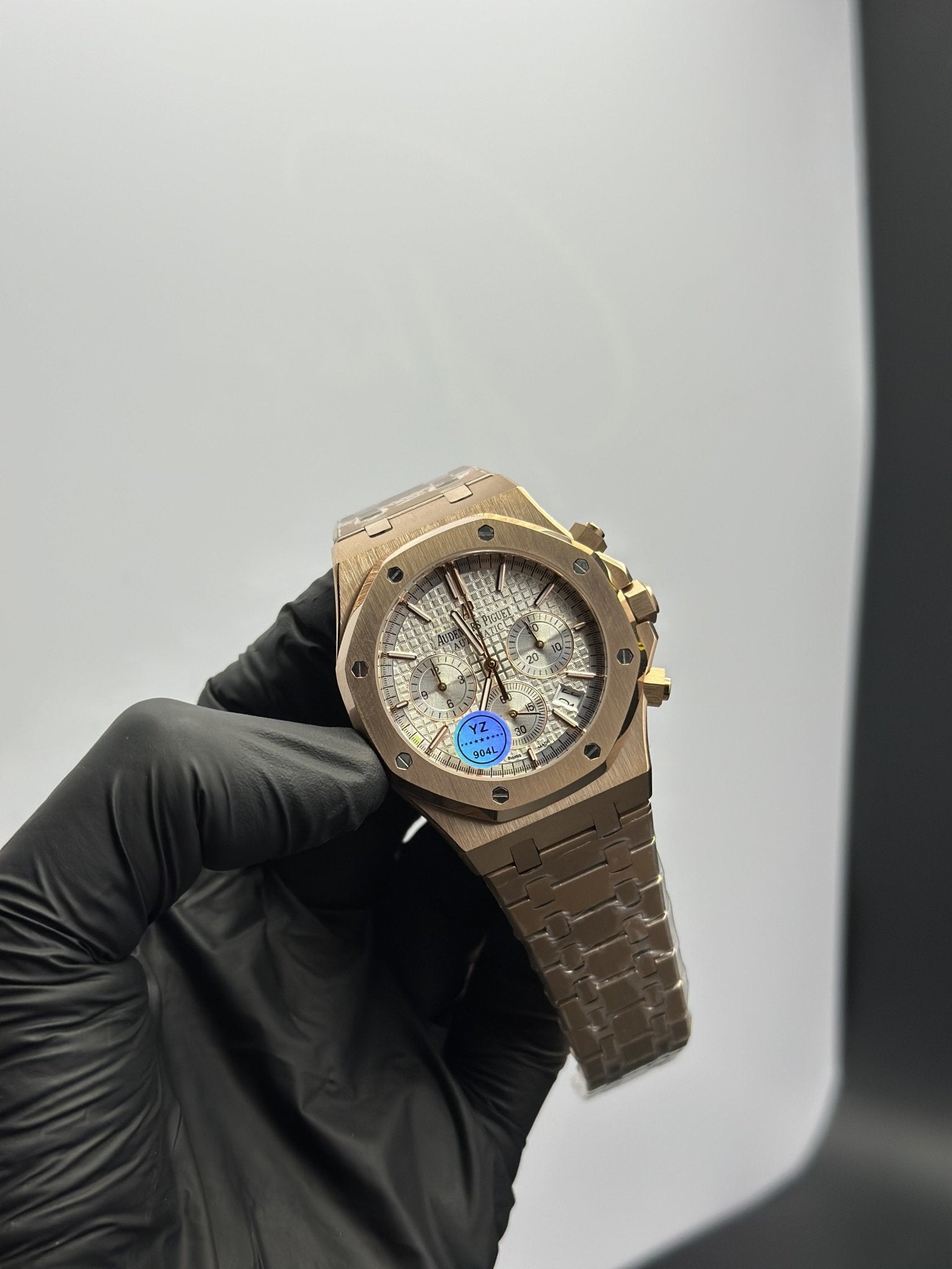 Audemars Piguet Royal Oak Chronograph 41mm Stainless Steel Rosegold Bracelet White Dial – men’s watch