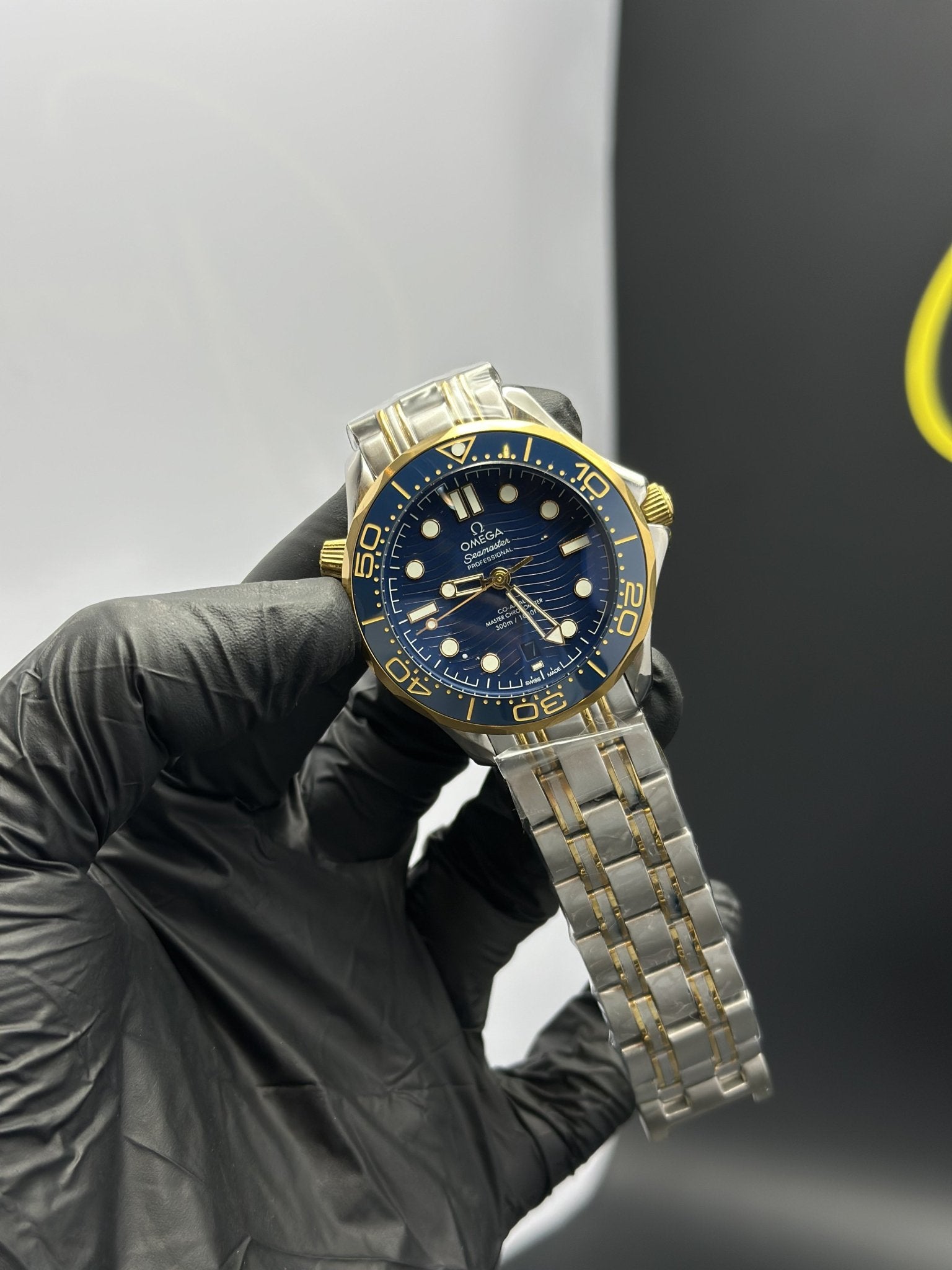 Omega Bracelet Seamaster (Automatic) Silver Gold Bracelet Blue Dial Blue Gold Bezel – men’s watch