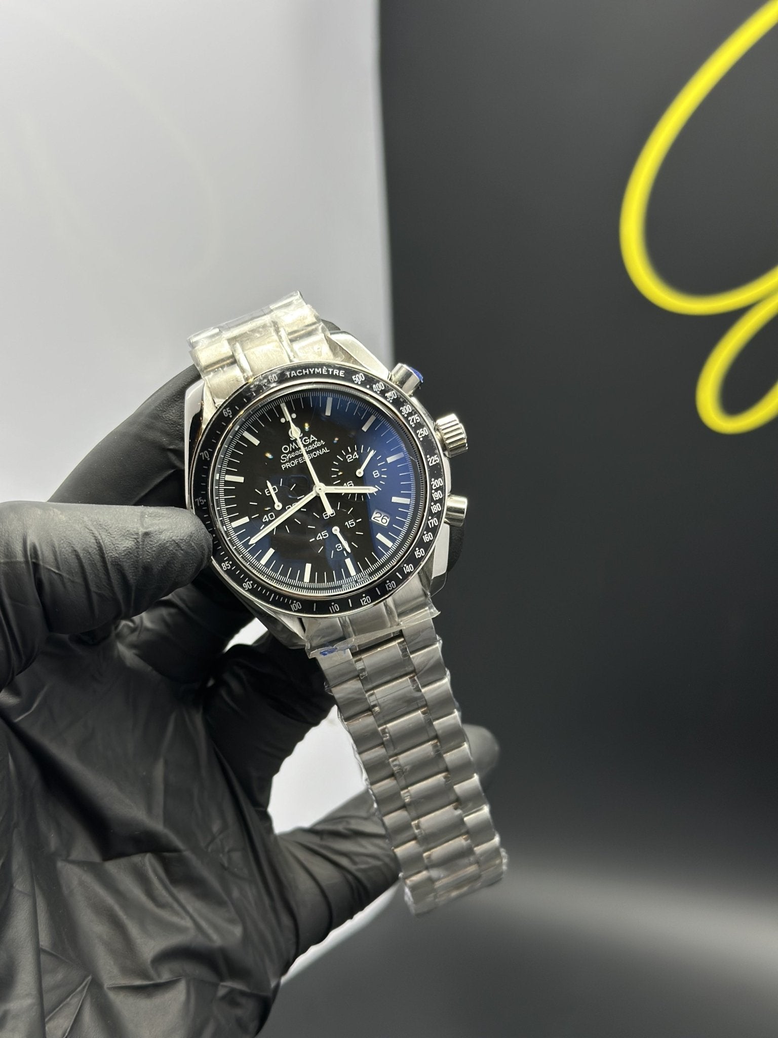 Omega Bracelet Speedmaster (Chronograph Quartz) Silver Bracelet Black 3 Chronographs Date Dial – men’s watch
