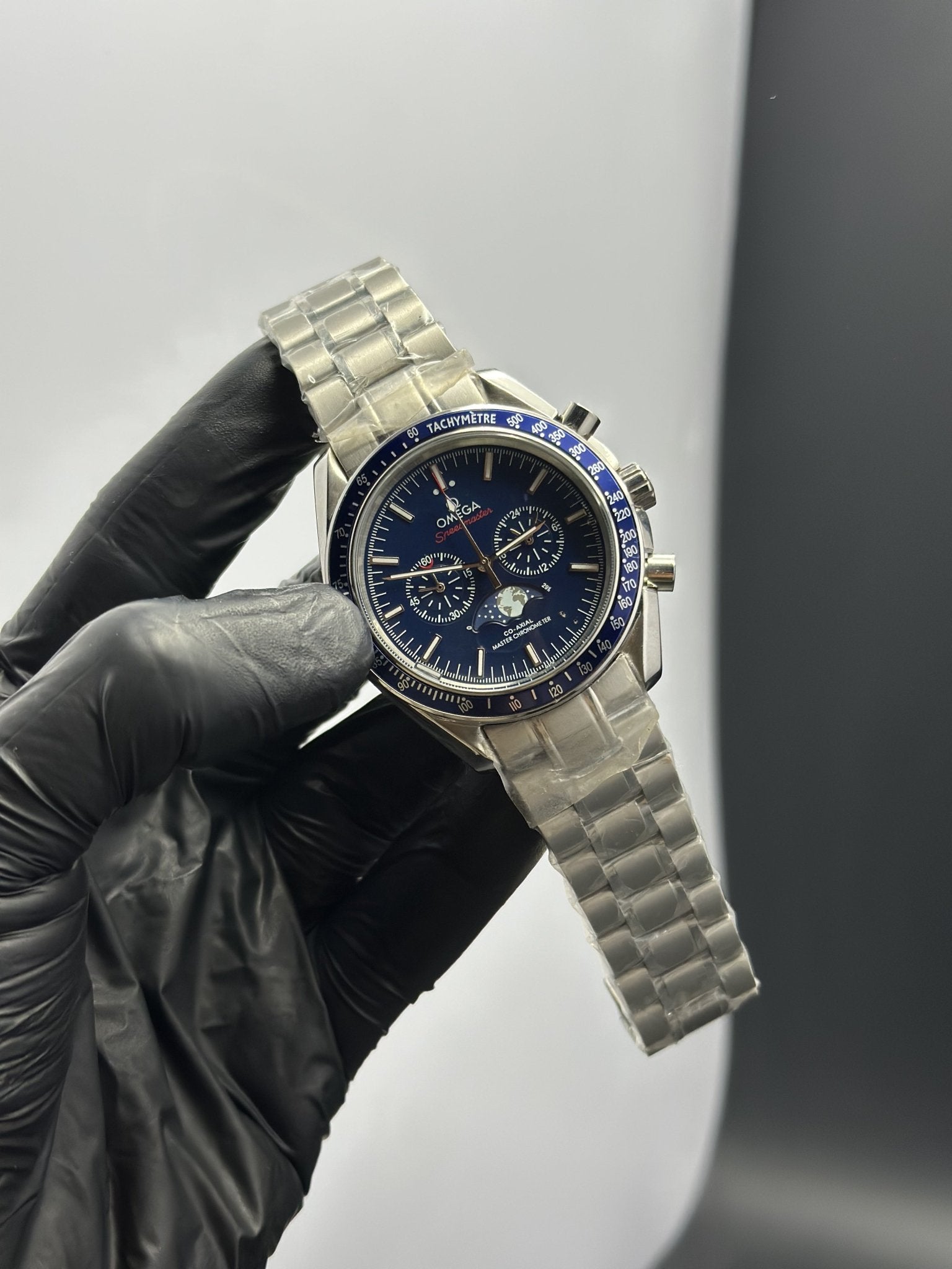 Omega Bracelet Speedmaster (Chronograph Quartz) Silver Bracelet Blue Dial – men’s watch