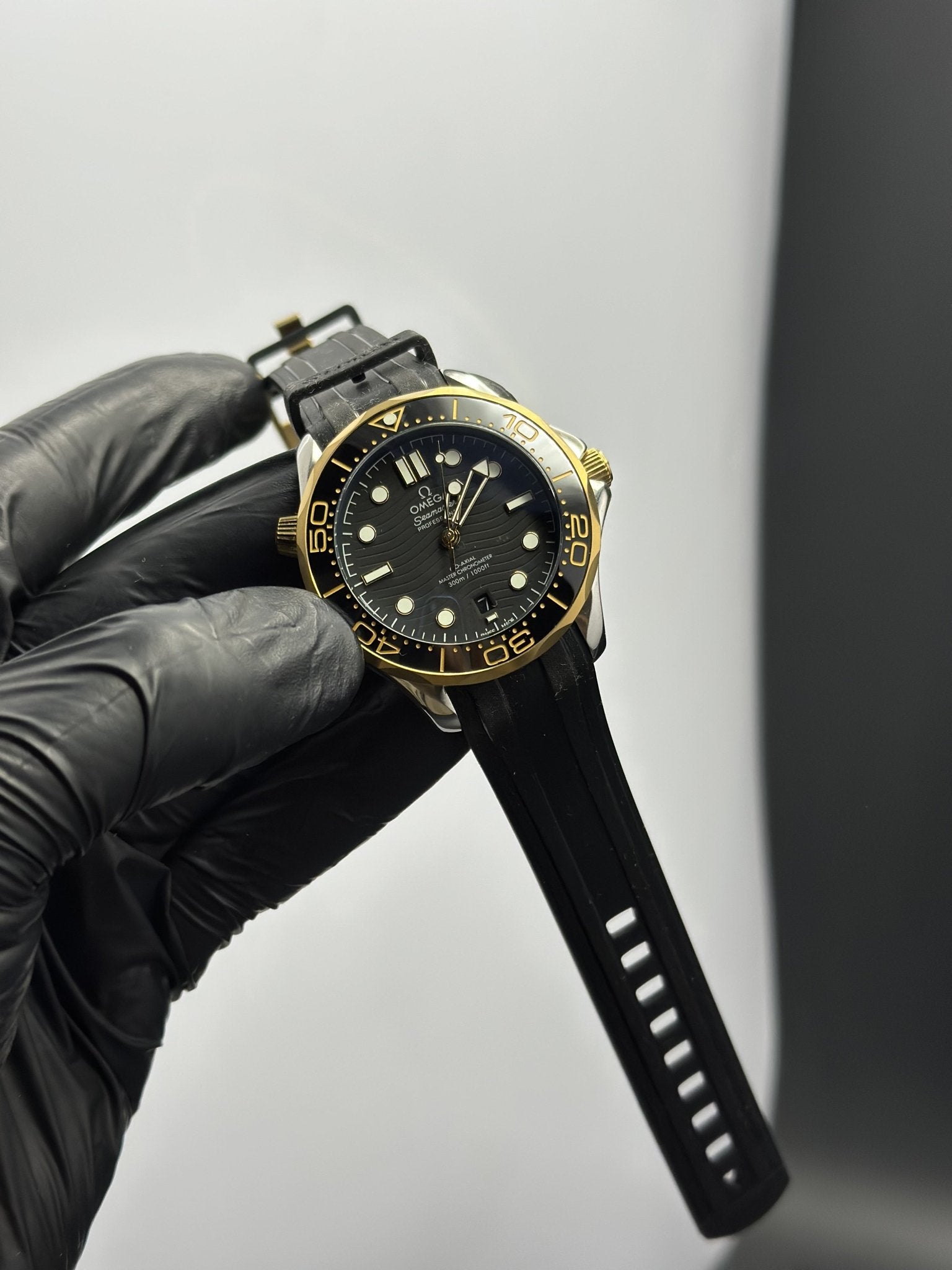 Omega Strap Seamaster (Automatic) Black Strap Black Dial Black Gold Bezel – men’s watch