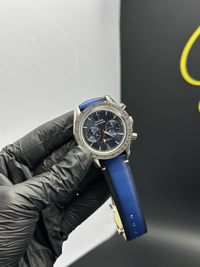 Omega Strap Speedmaster (Chronograph Quartz) Blue Strap Blue Dial Silver Bezel