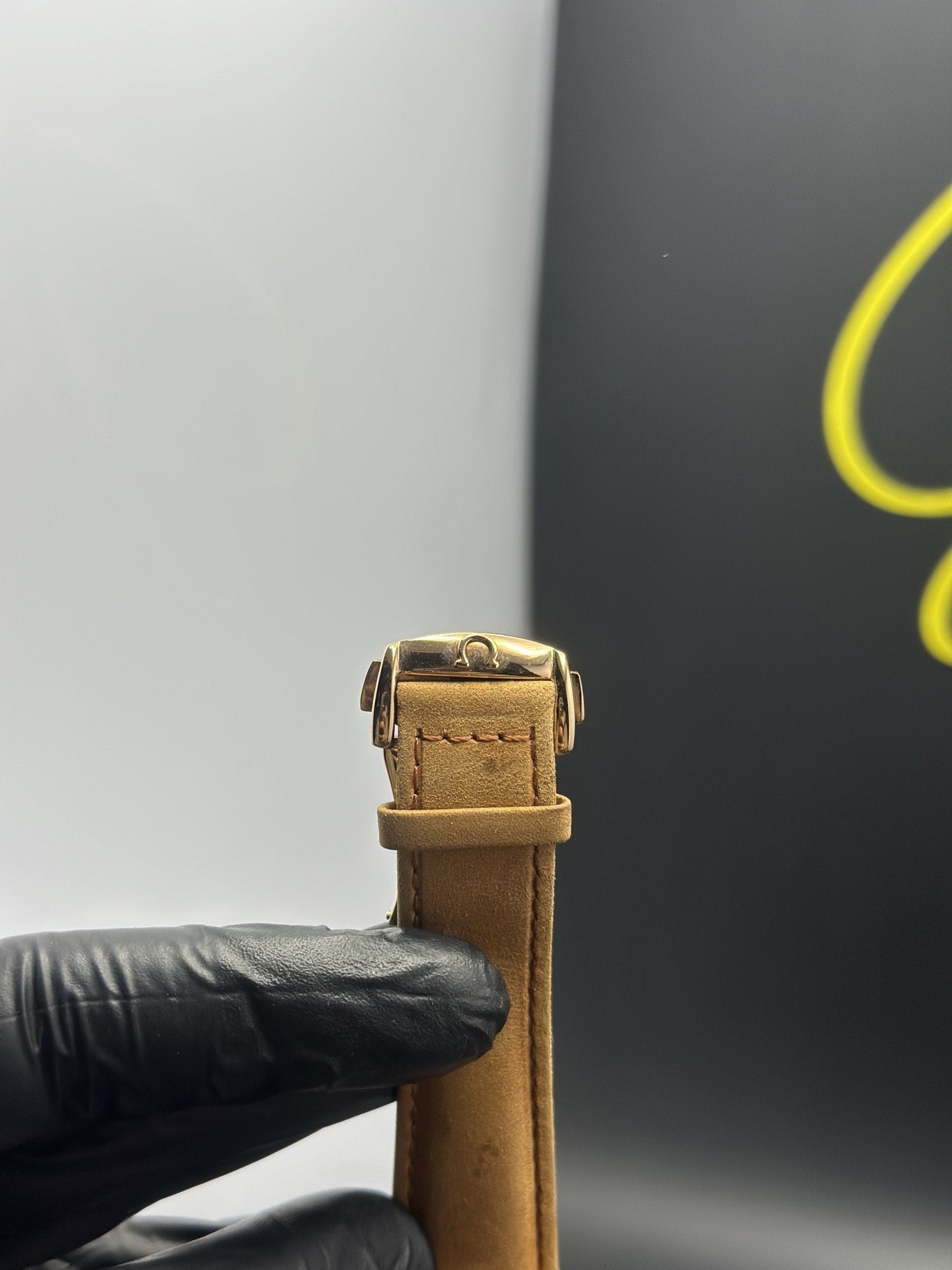 Omega Strap Speedmaster (Chronograph Quartz) Camel Strap Brown Dial Camel Bezel – men’s watch