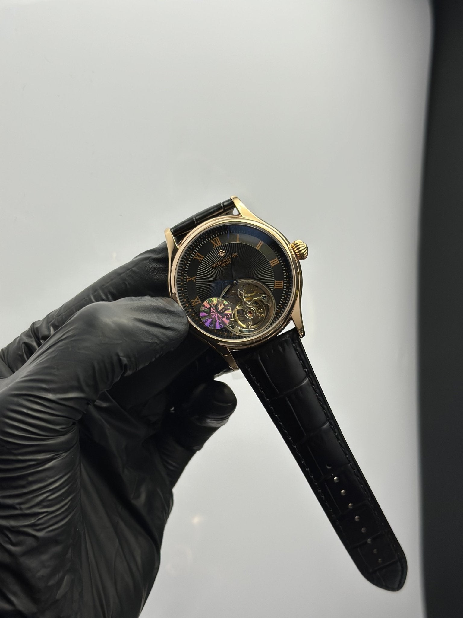 Patek Philippe Leather Strap Classy Watches Black Strap Black Pendulum Textured Roman Figures Dial Rosegold Bezel – men’s watch