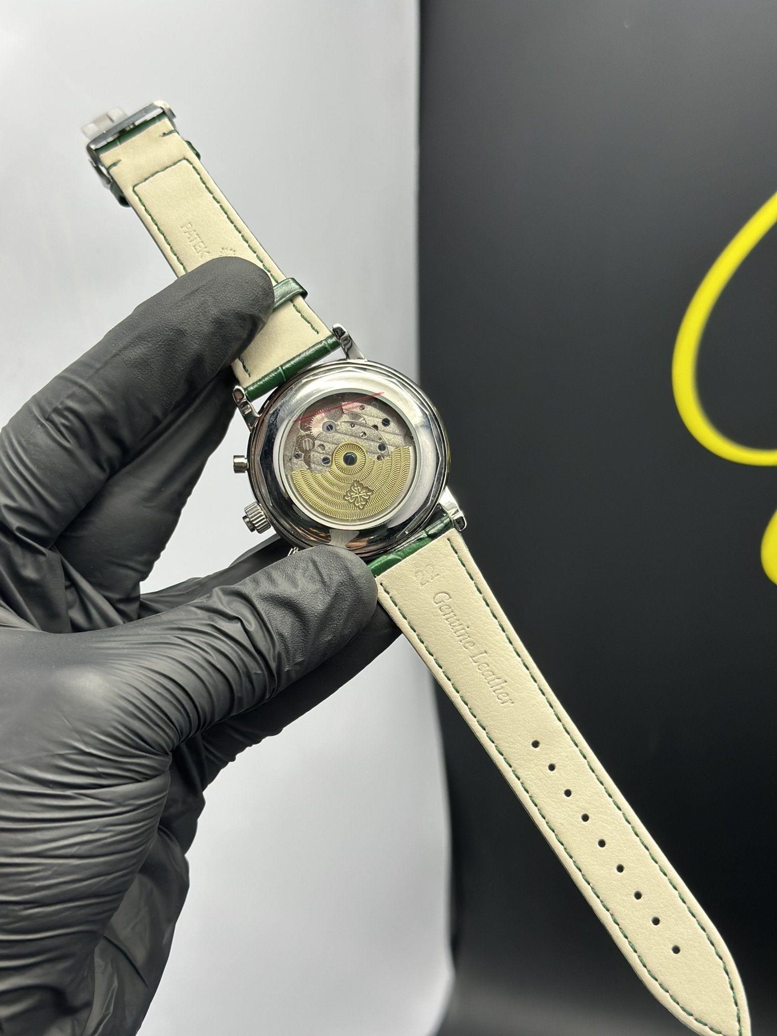 Patek Philippe Leather Strap Classy Watches Green Strap Bottle Green Dial Silver Bezel Round Chronographs – men’s watch