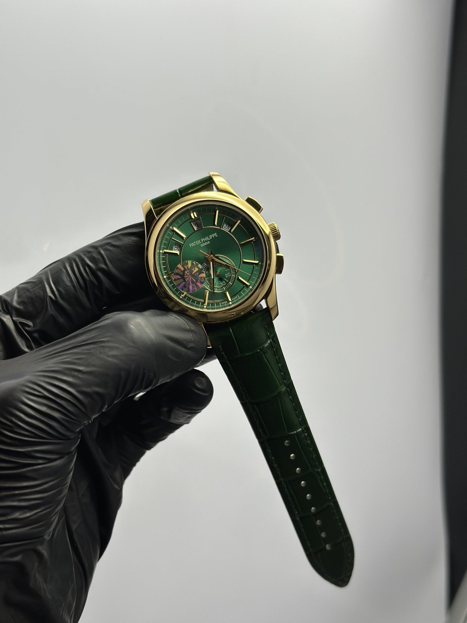 Patek Philippe Leather Strap Classy Watches Green Strap Green Flyback Dial Gold Bezel Chronograph – men’s watch
