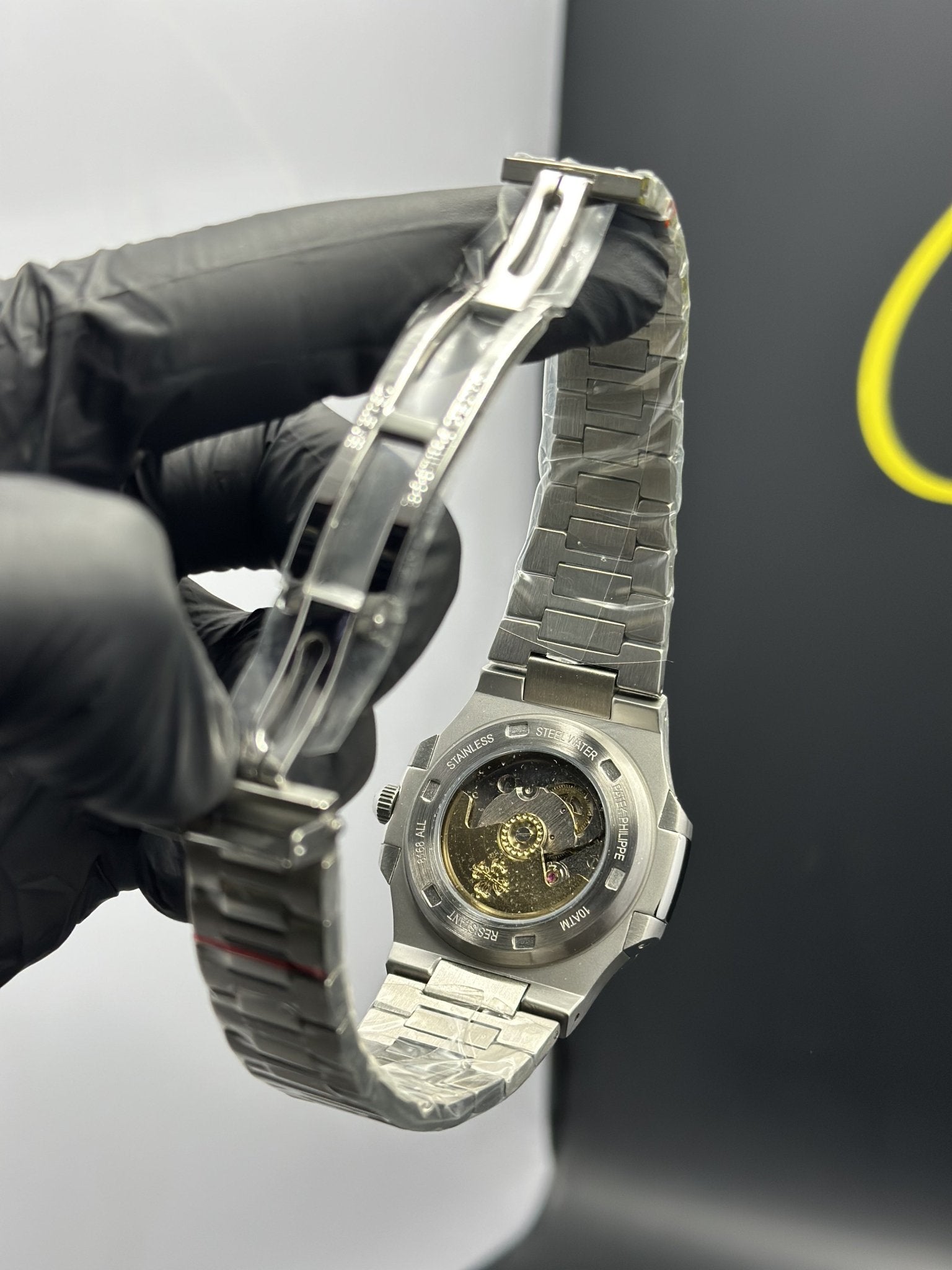 Patek Philippe Nautilus 41mm Stainless Steel Silver Bracelet Blue Dial – men’s watch