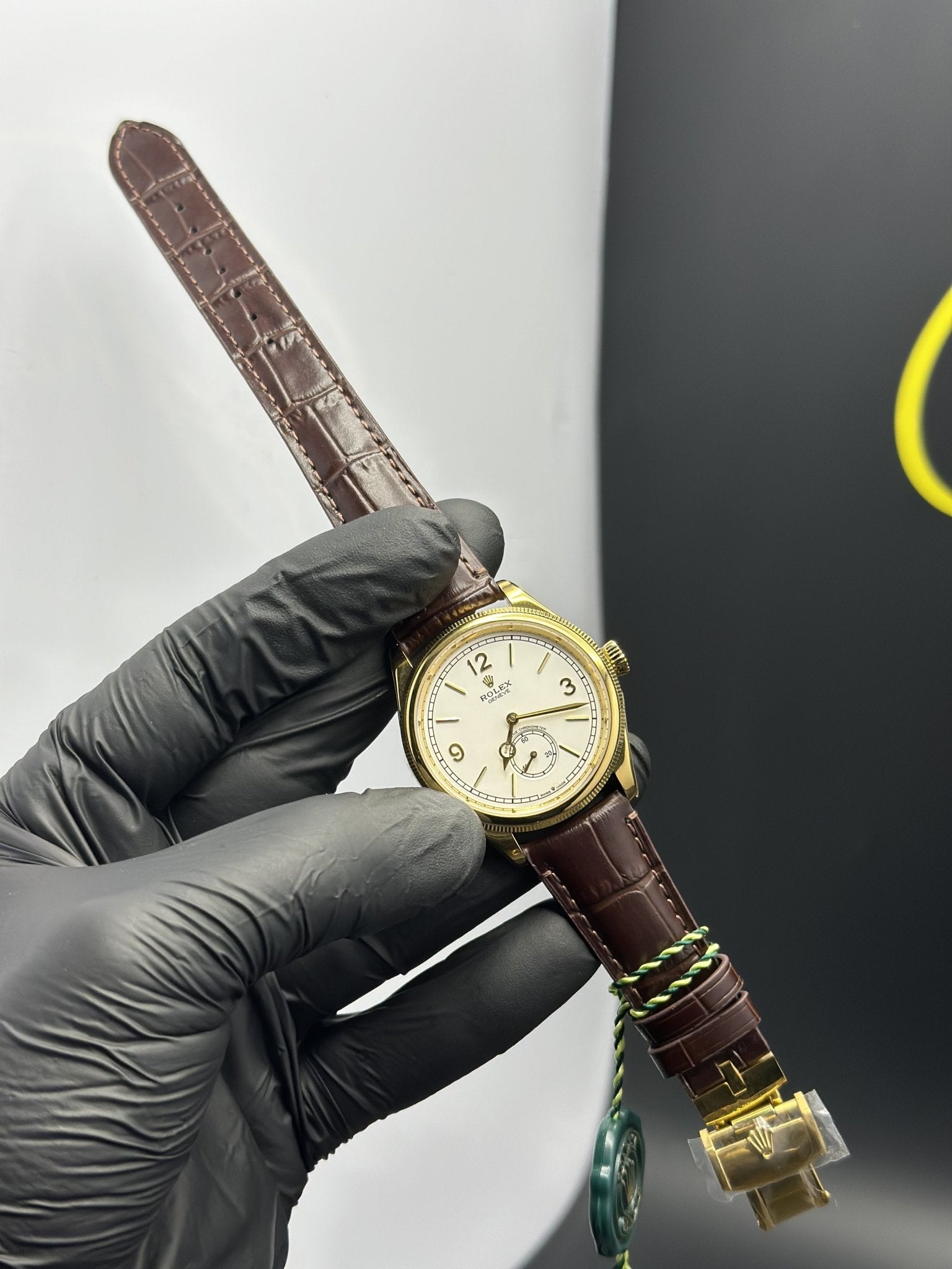 Rolex 1908 Model 39mm Leather Strap White Dial – men’s watch