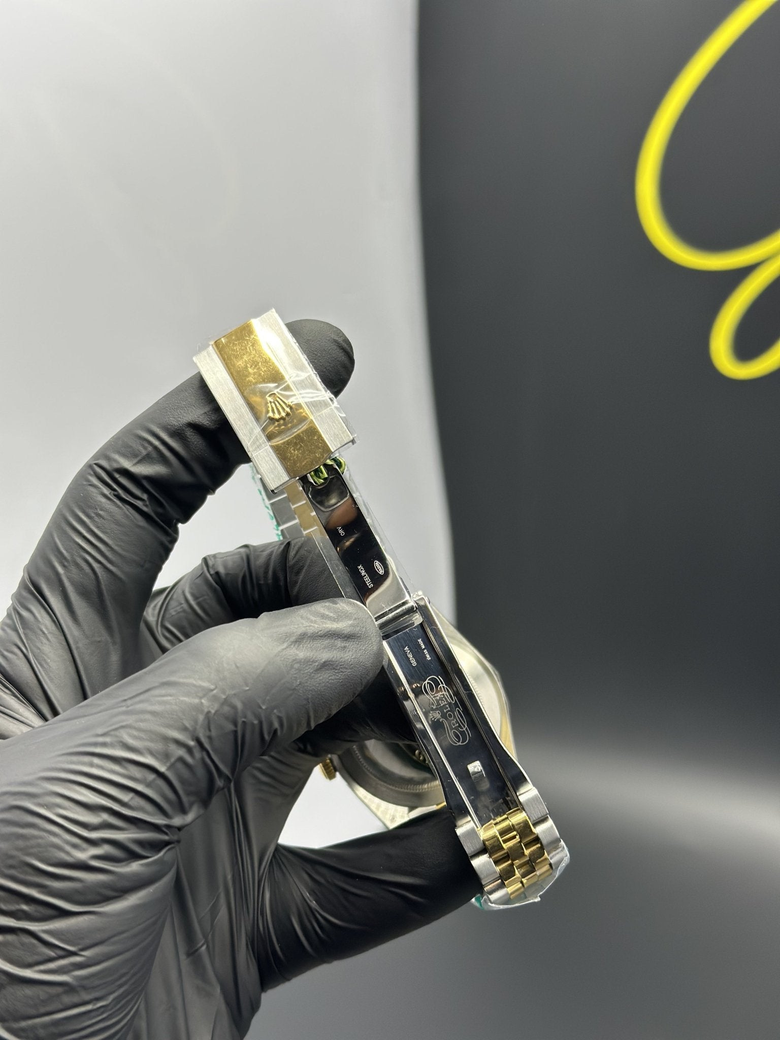 Rolex Datejust 41mm Stainless Steel Silver Gold 2 Tone Jubilee Bracelet Gold Dial – men’s watch