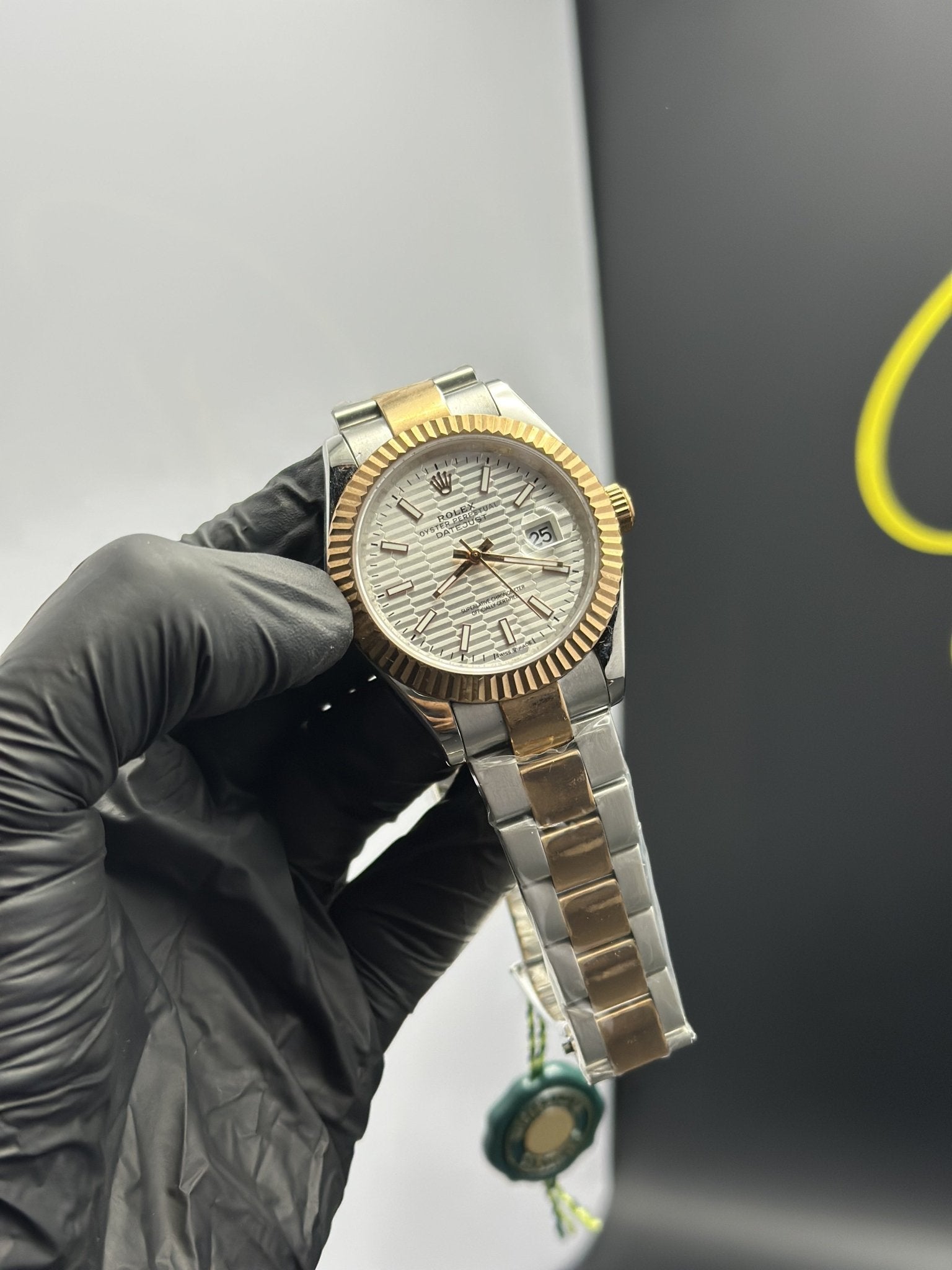 Rolex Datejust 41mm Stainless Steel Silver Rosegold 2 Tone Oyster Bracelet White Textured Dial – men’s watch