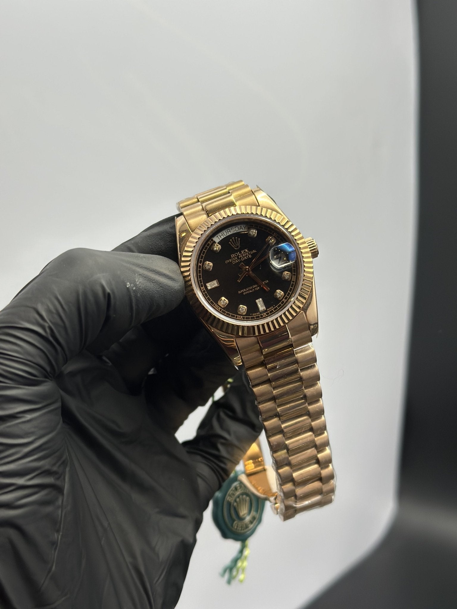 Rolex Daydate 36mm Rosegold Presidential Bracelet Black Stone Figures Dial – men’s watch