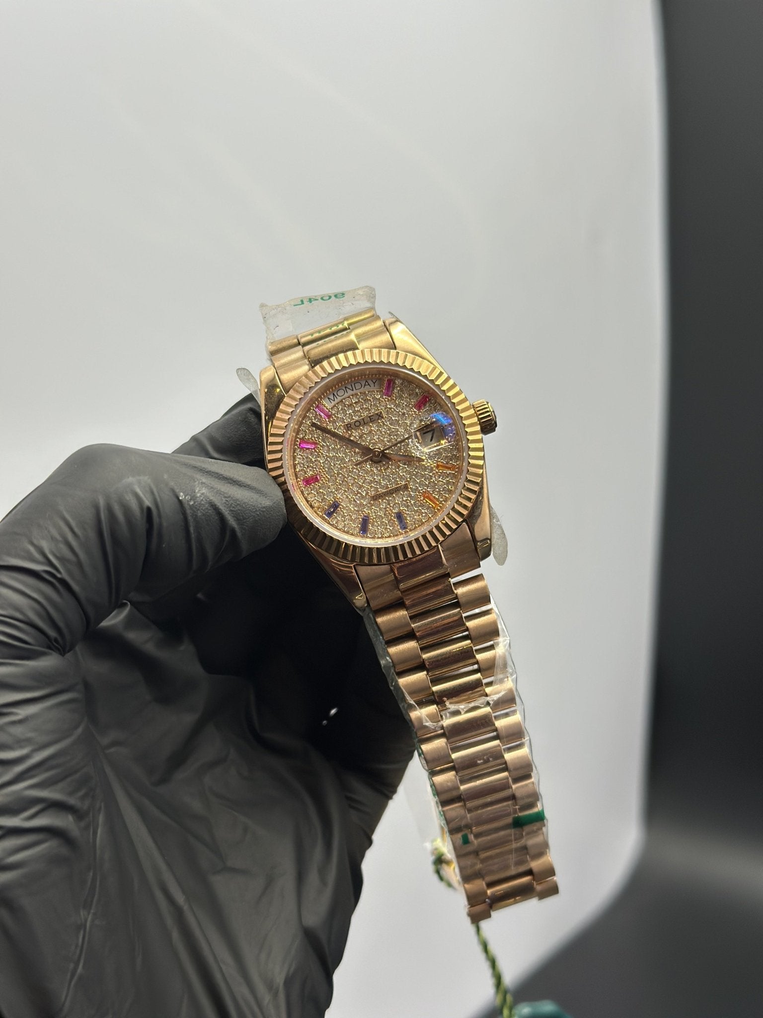 Rolex Daydate 36mm Rosegold Presidential Bracelet Rosegold Stoned Dial – men’s watch