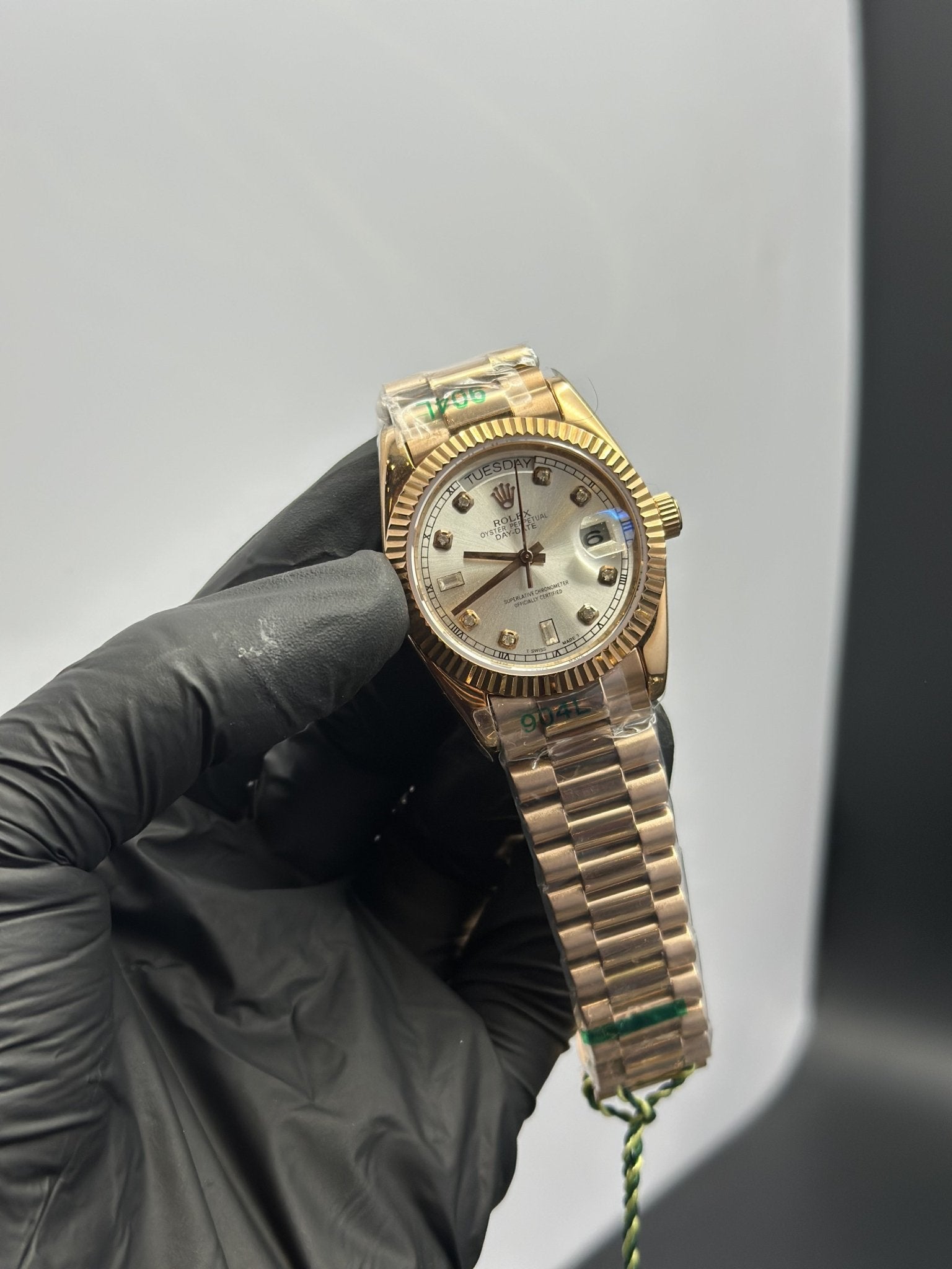 Rolex Daydate 36mm Rosegold Presidential Bracelet White Stone Figures Dial – men’s watch