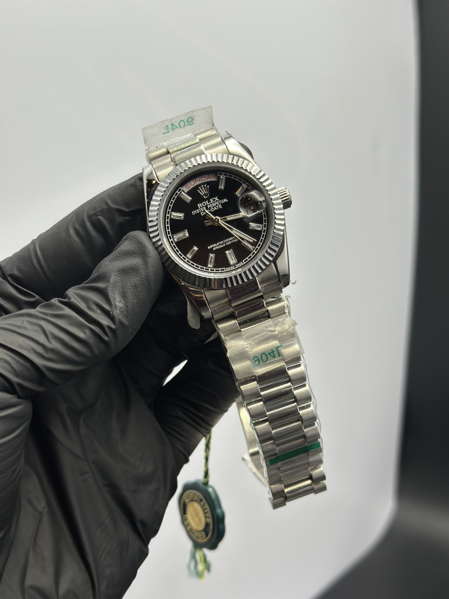 Rolex Daydate 36mm Silver Presidential Bracelet Black Gems Figures Dial – men’s watch