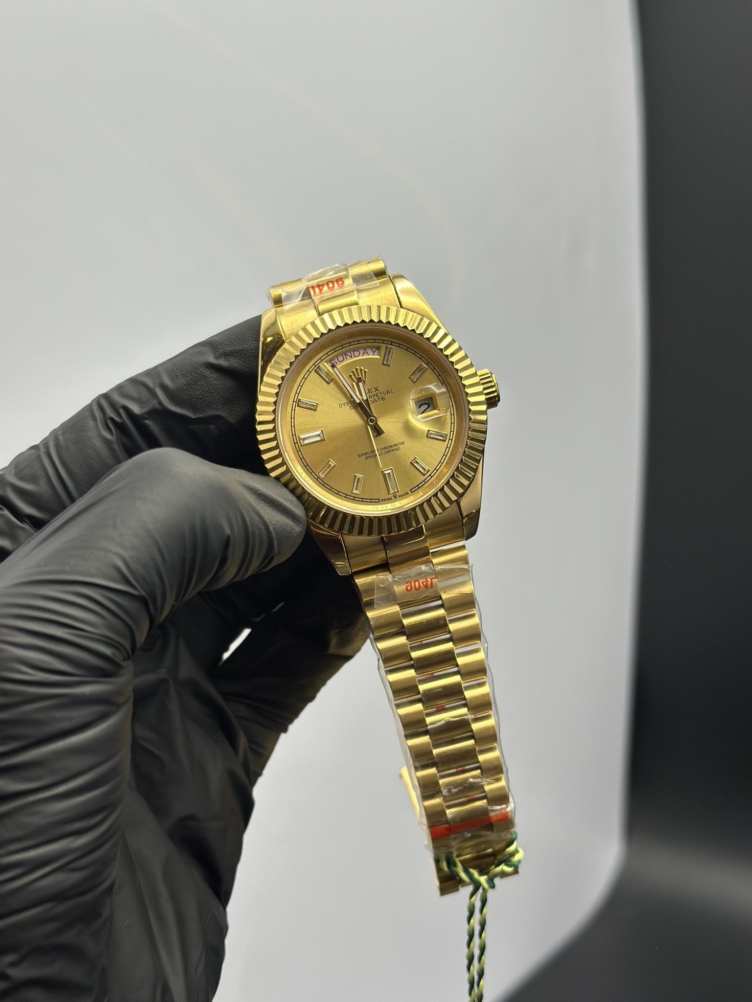 Rolex Daydate 40mm Gold Presidential Bracelet Gold Gems Figures Dial – men’s watch