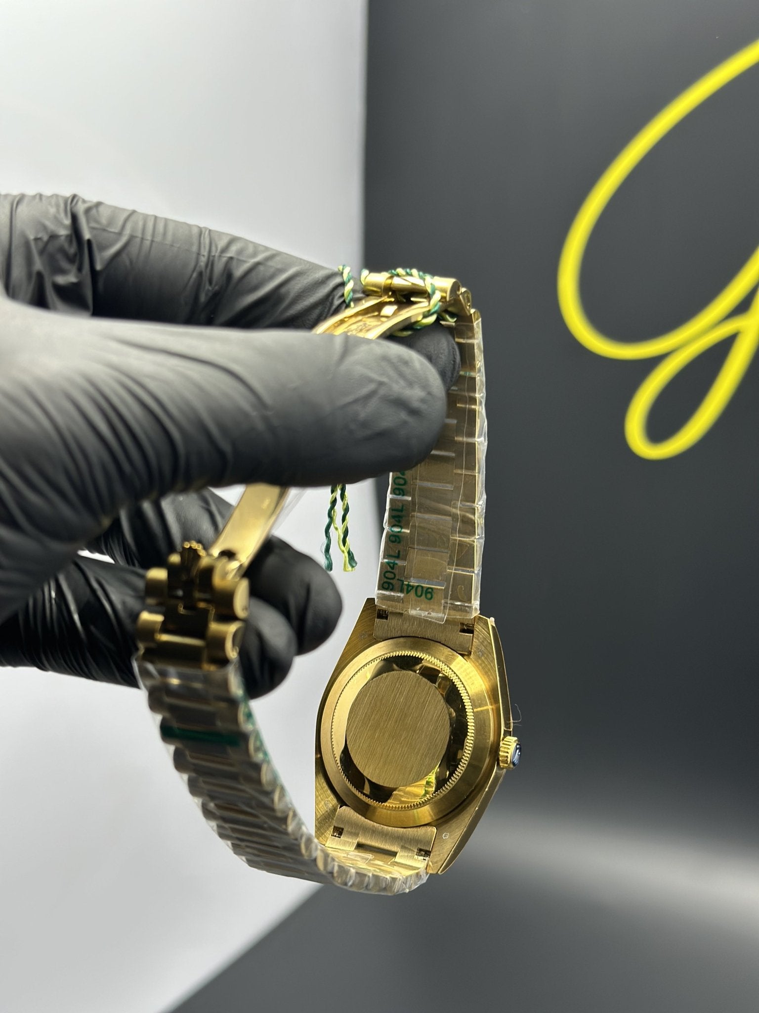 Rolex Daydate 40mm Gold Presidential Bracelet Gold Gems Figures Dial – men’s watch