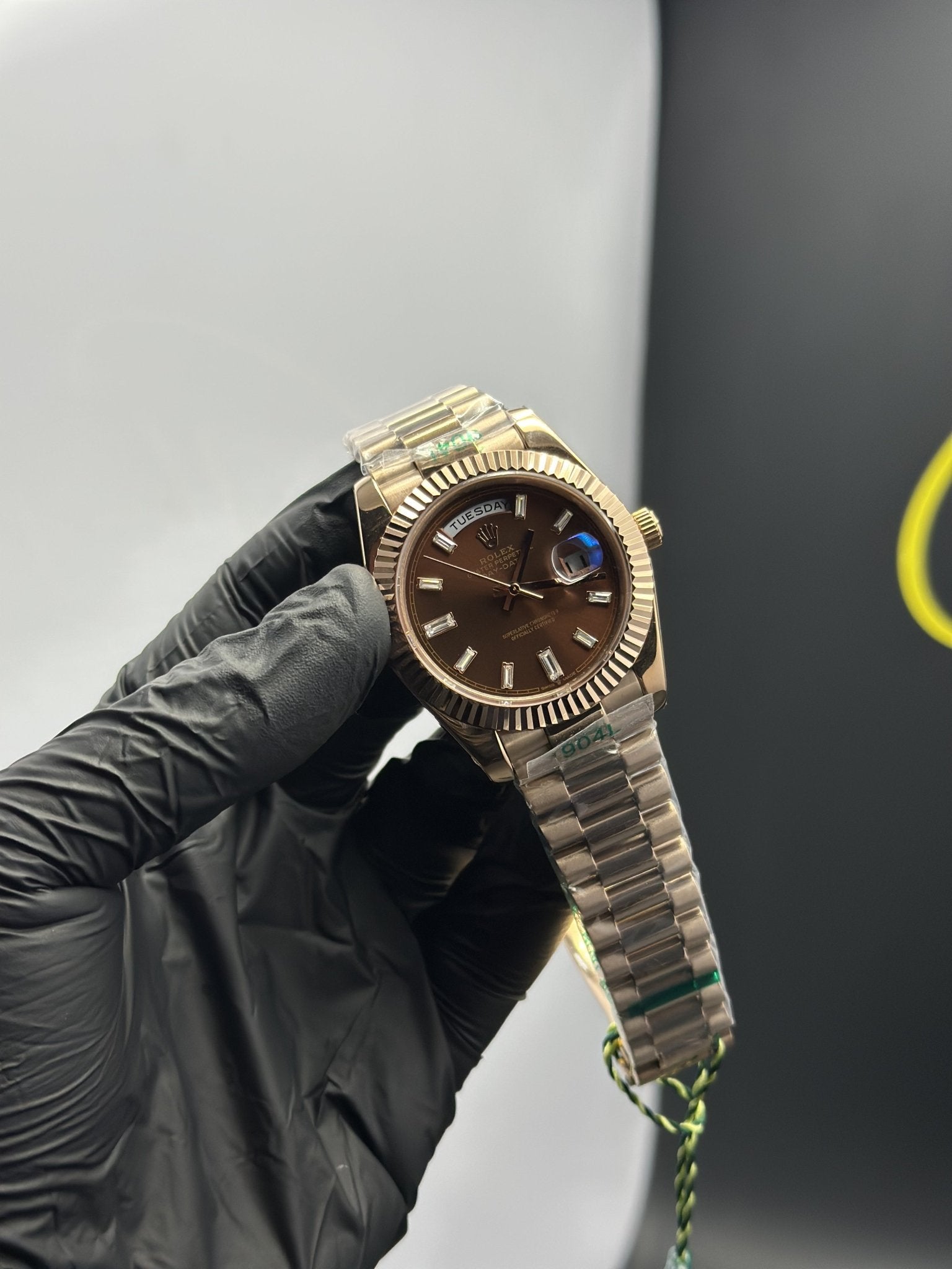 Rolex Daydate 40mm Rosegold Presidential Bracelet Brown Gems Figures Dial – men’s watch