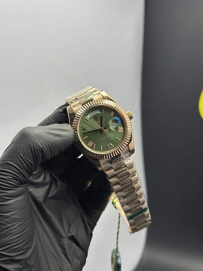 RLX Daydate 40mm Rosegold Presidential Bracelet Olive Green Roman Dial
