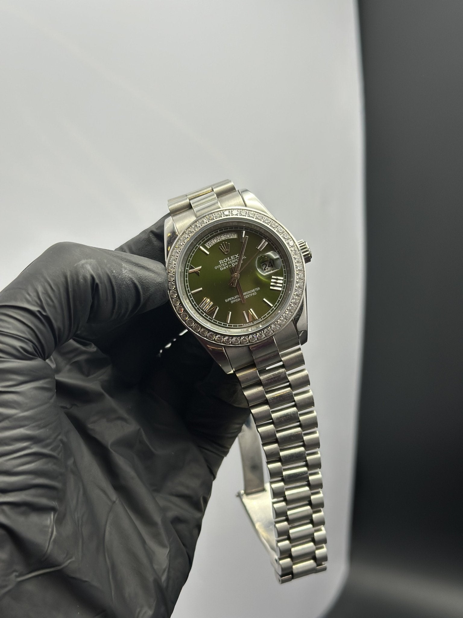Rolex Daydate 40mm Silver Presidential Bracelet Stonned Bezel Olive Green Roman Dial White Stoned Bezel – men’s watch