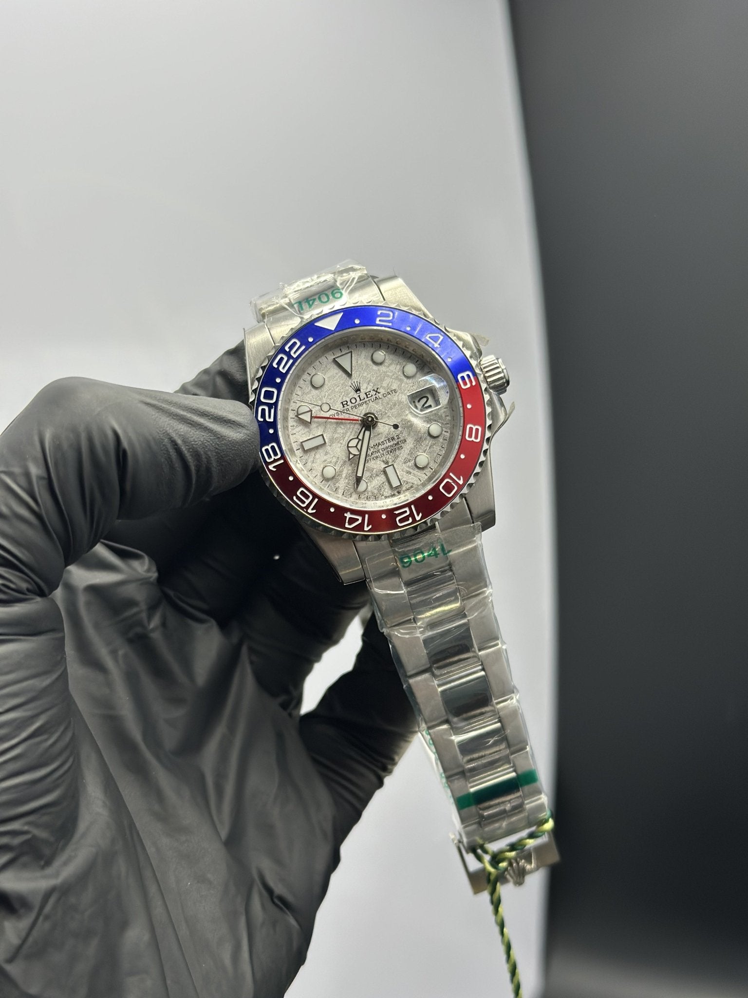 Rolex GMT Master II 40mm Stainless Steel Silver Oyster Bracelet Pepsi White Textured Dial – men’s watch