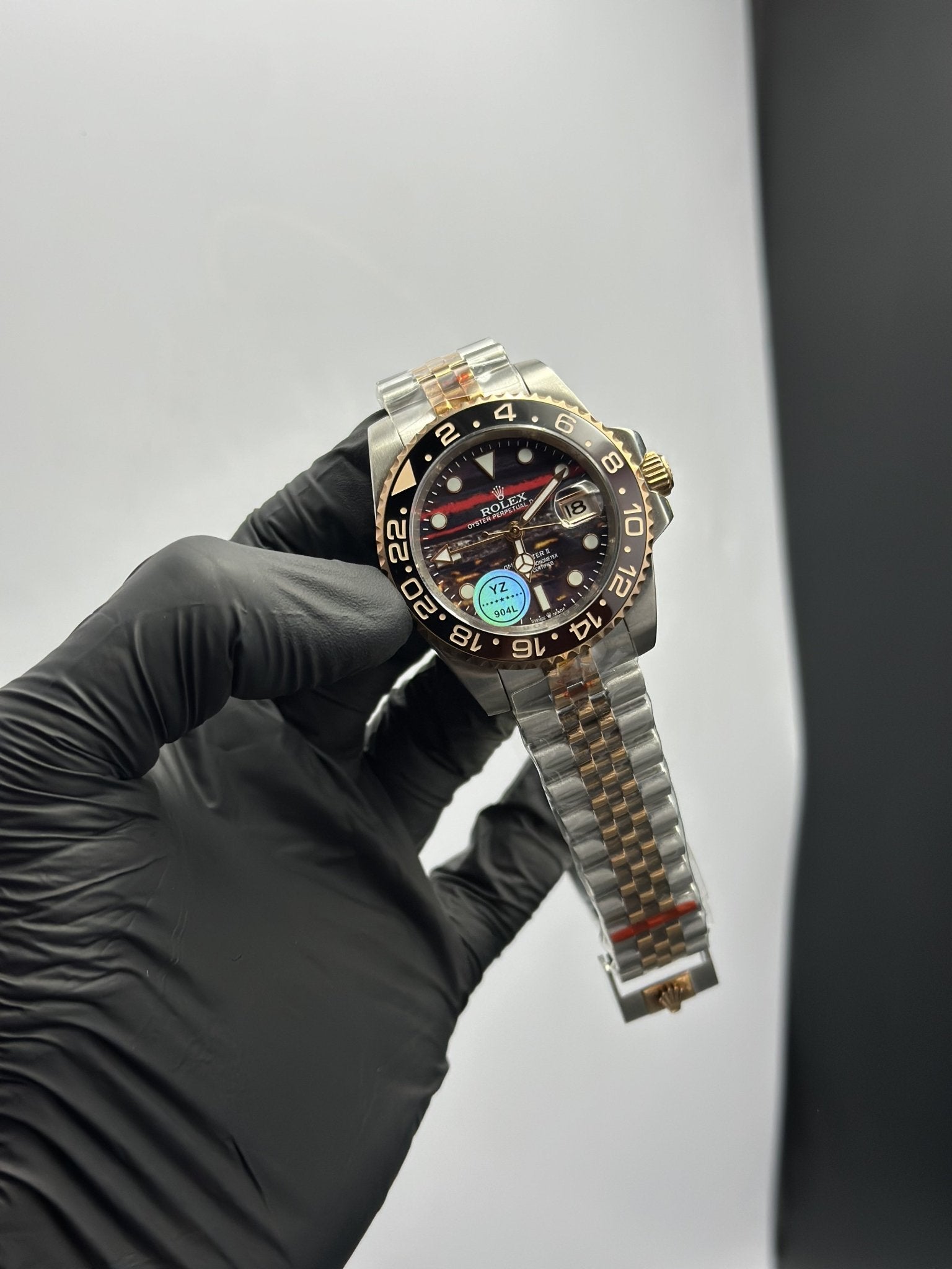 Rolex GMT Master II 40mm Stainless Steel Silver Rosegold 2 Tone Jubilee Bracelet Root Beer Textured Dial – men’s watch