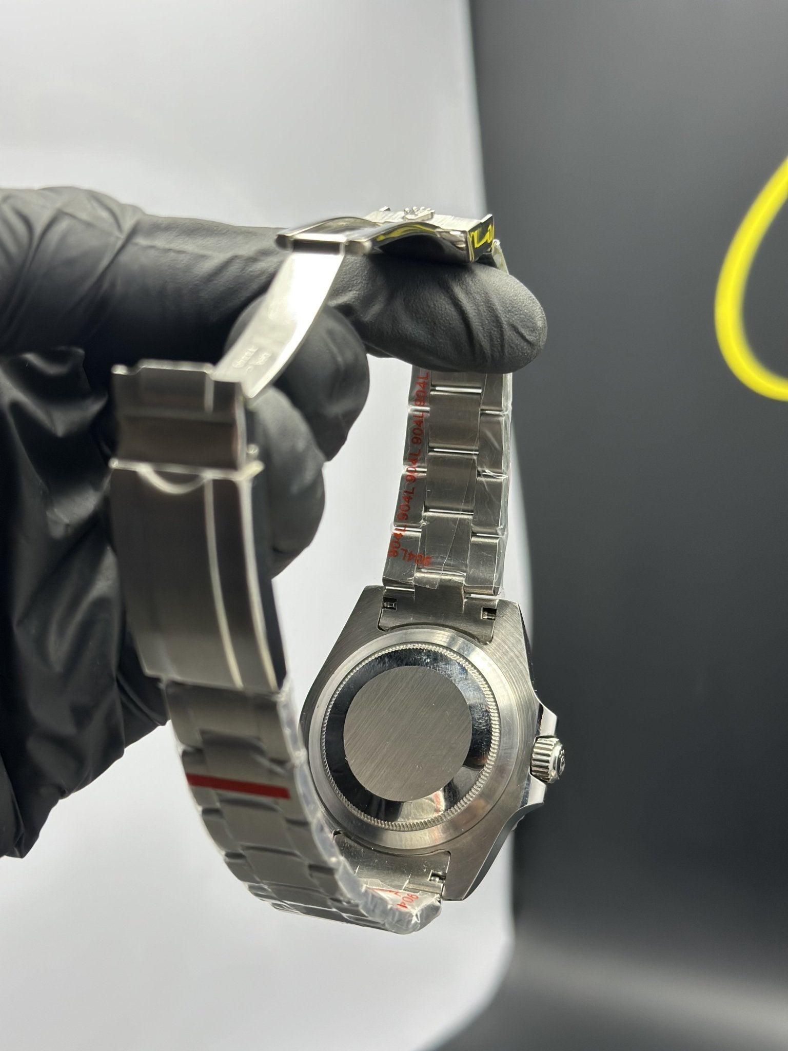 Rolex Submariner 41mm Stainless Steel Silver Oyster Bracelet Black Dial Green Bezel – men’s watch