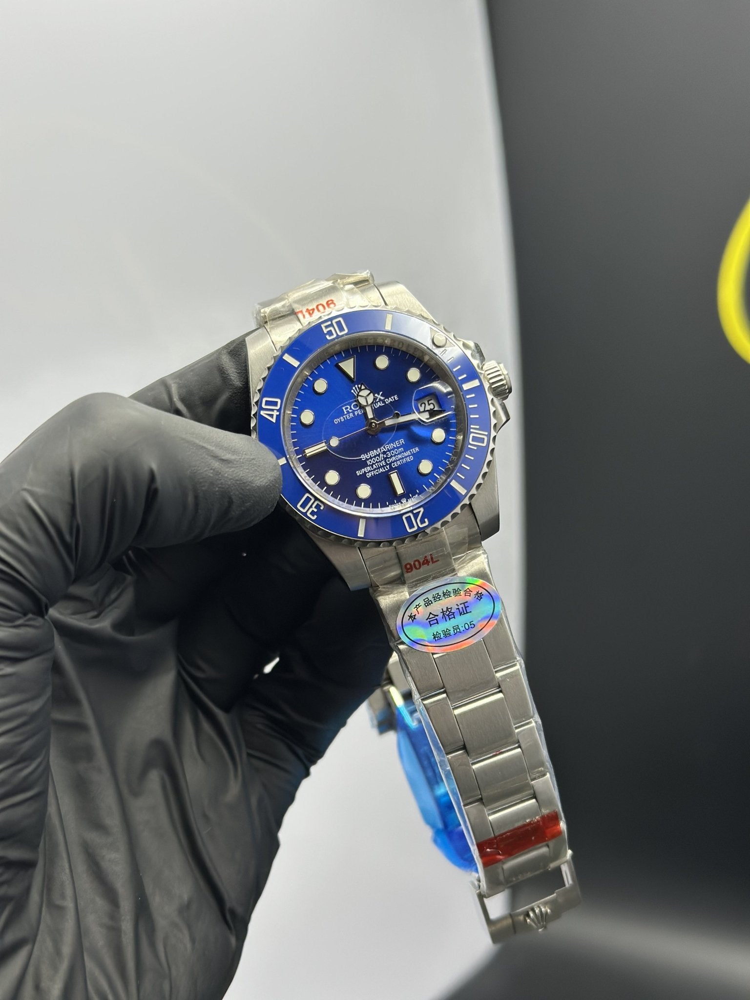 Rolex Submariner 41mm Stainless Steel Silver Oyster Bracelet Blue Dial Blue Bezel – men’s watch