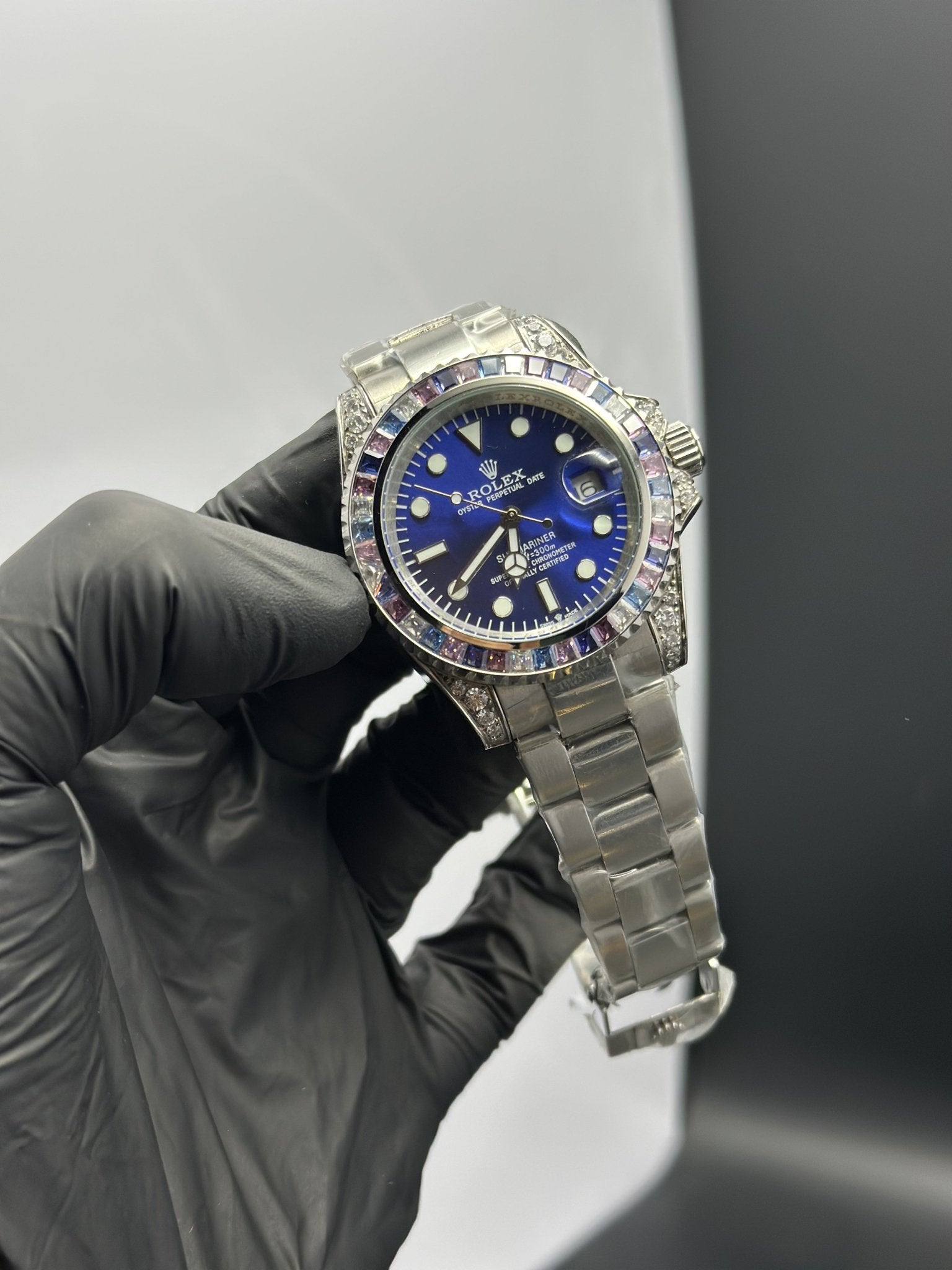 Rolex Submariner 41mm Stainless Steel Silver Oyster Bracelet Stoned Bezel Blue Dial Rainbow Stoned Bezel – men’s watch