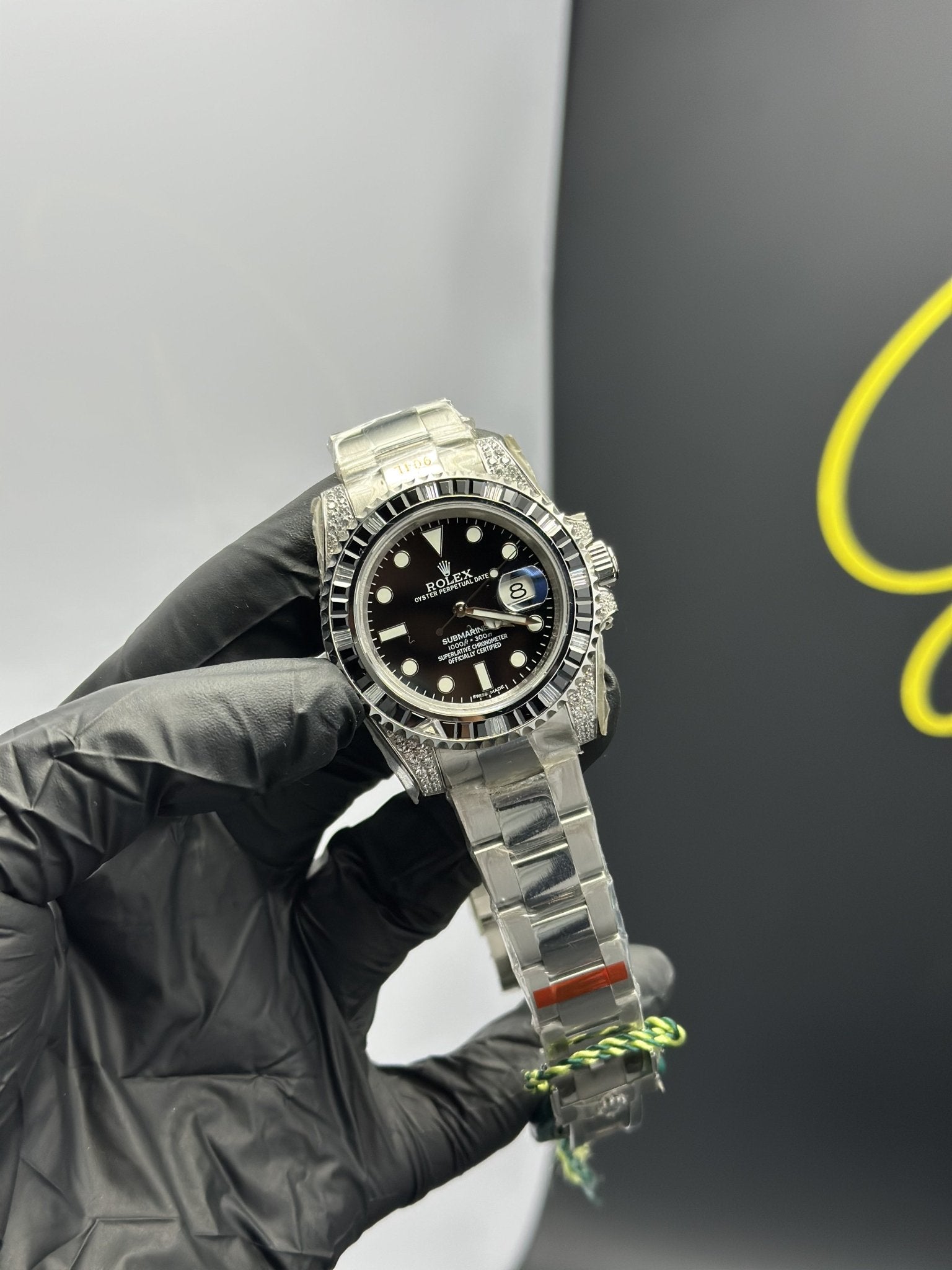 Super Clones Rolex Clean Factory Submariner Stainless Steel Silver Oyster Bracelet Black Dial Black Stoned Bezel Caliber 3235 Swiss Movement – men’s watch