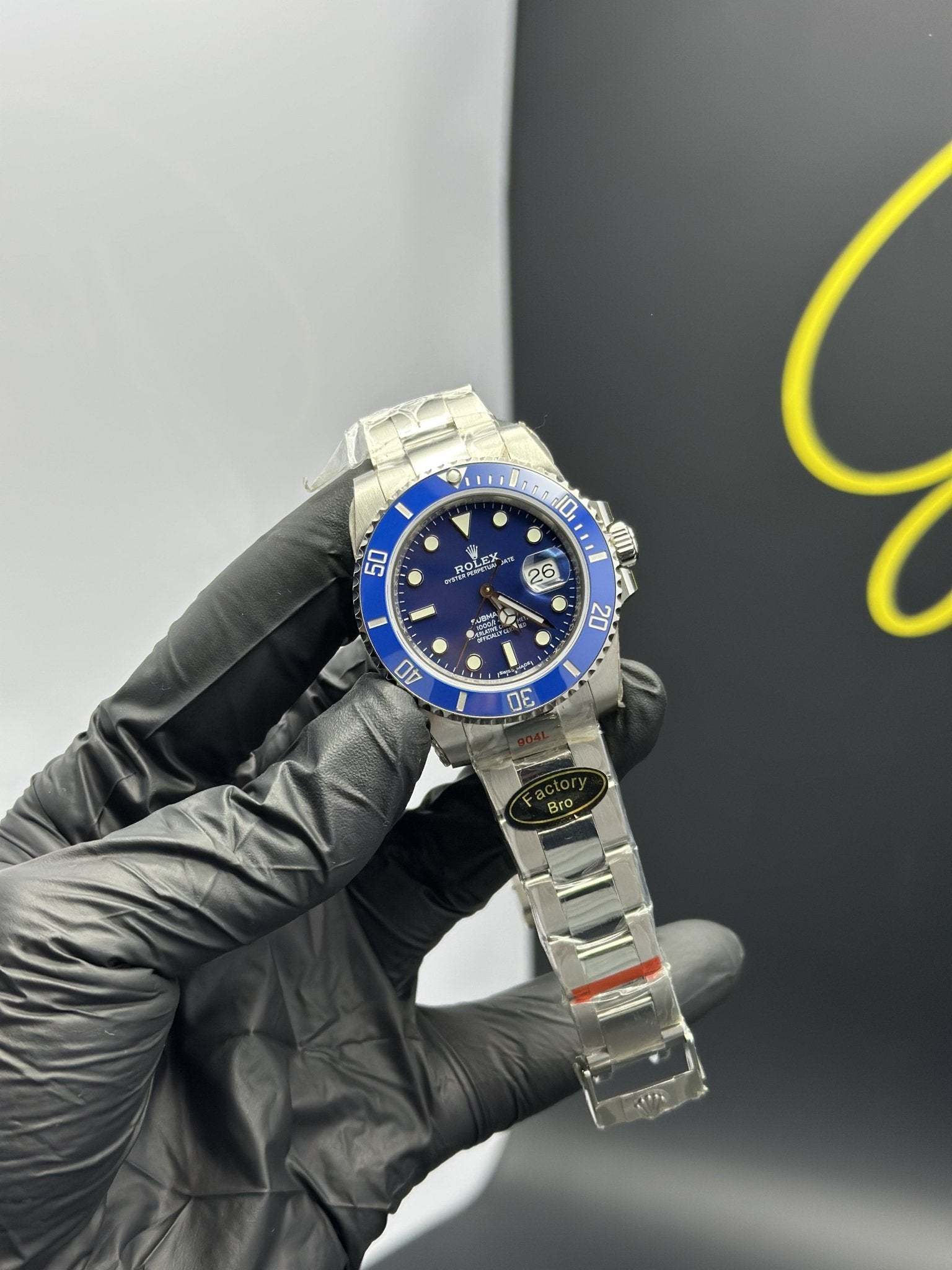 Super Clones Rolex Clean Factory Submariner Stainless Steel Silver Oyster Bracelet Smurf Dial Caliber 3235 Swiss Movement – men’s watch