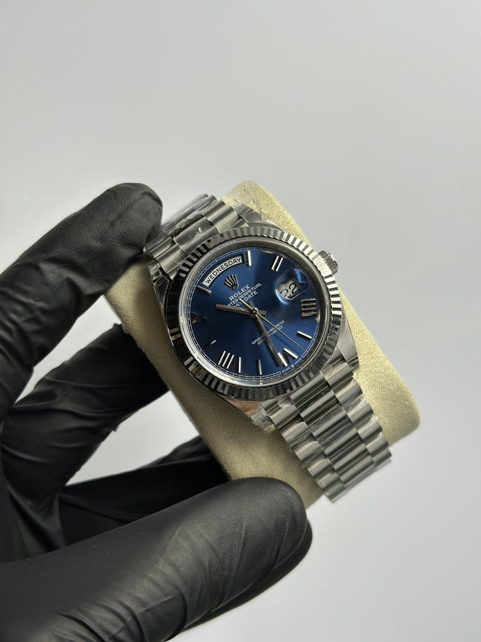 Super Clones RLX The Most Premium ARF Factory Daydate 40mm Stainless Steel Silver Presidential Bracelet Navy Blue Roman Dial Caliber 3255 Swiss Movement