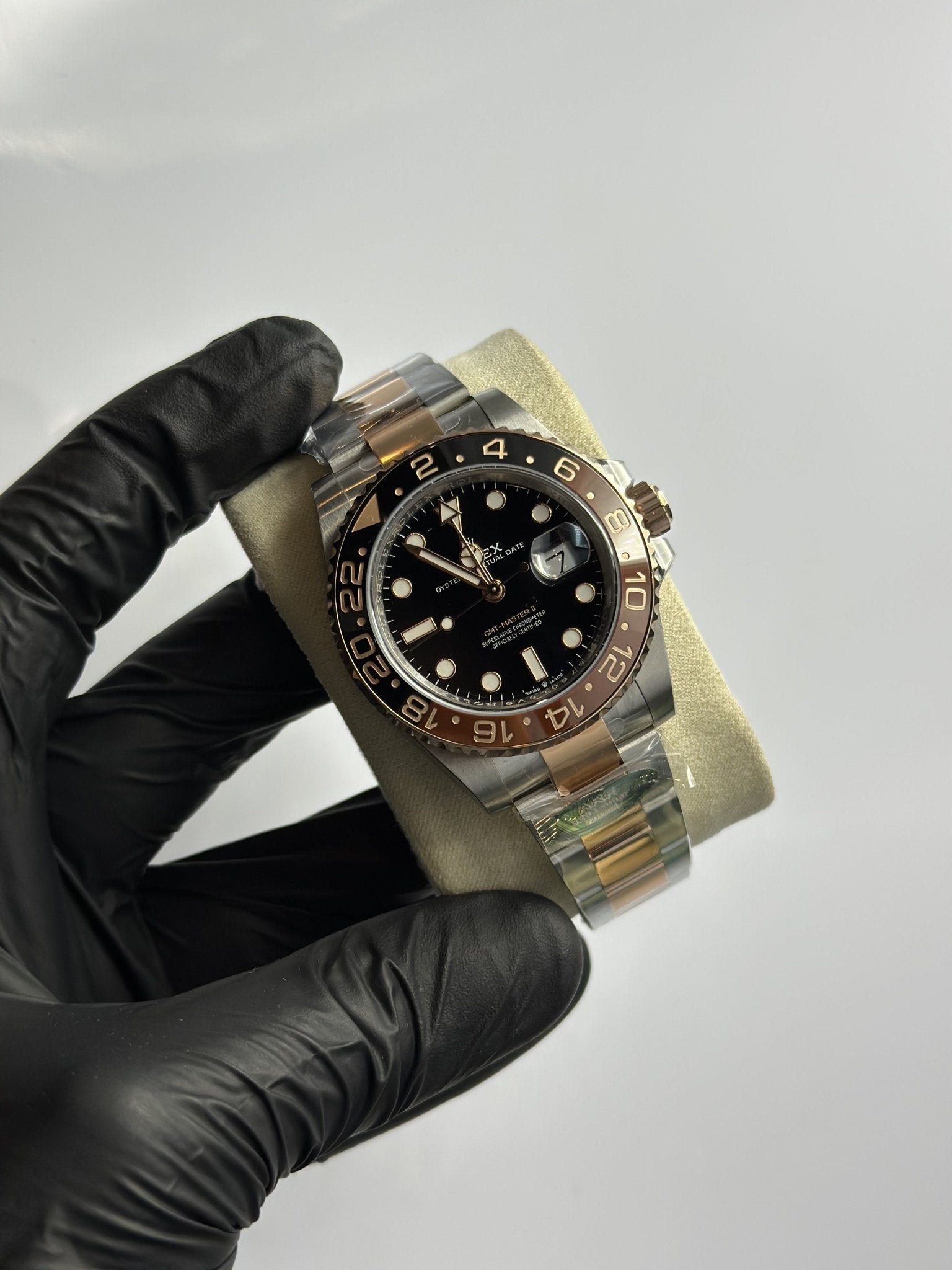 Super Clones Rolex The Most Premium ARF Factory GMT Master II Stainless Steel Silver - Rosegold 2 Tone Oyster Bracelet Root Beer Dial Caliber 3285 Swiss Movement – men’s watch