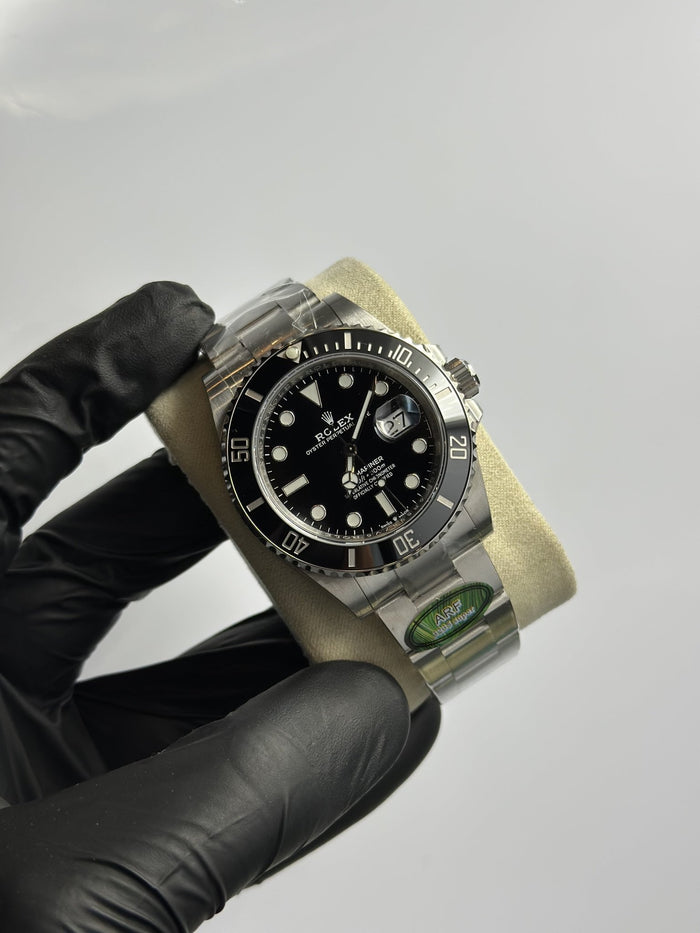 Super Clones RLX The Most Premium ARF Factory Submariner Stainless Steel Silver Oyster Bracelet Black Dial Black Bezel Caliber 3235 Swiss Movement