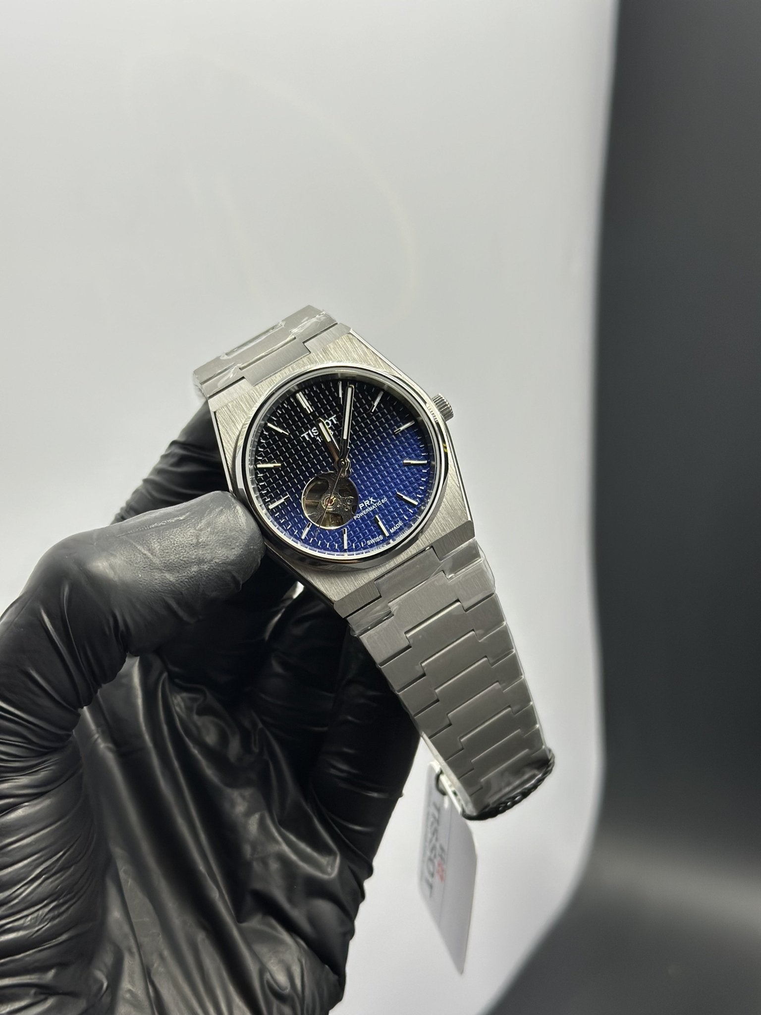 Tissot Bracelet Automatic 40mm Stainless Steel Silver Bracelet Pendulum Black Blue Dual Shade Textured Dial – men’s watch