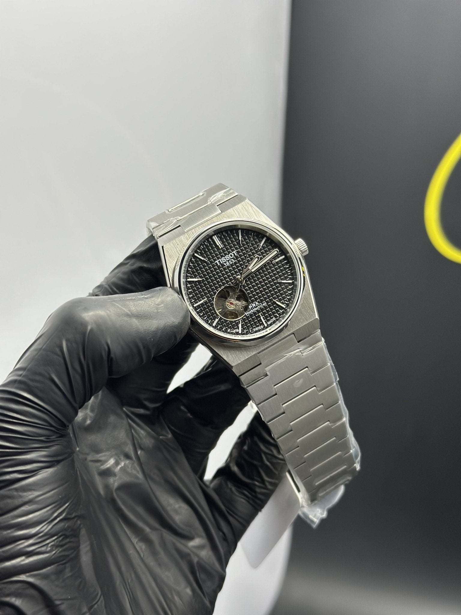 Tissot Bracelet Automatic 40mm Stainless Steel Silver Bracelet Pendulum Black Textured Dial – men’s watch