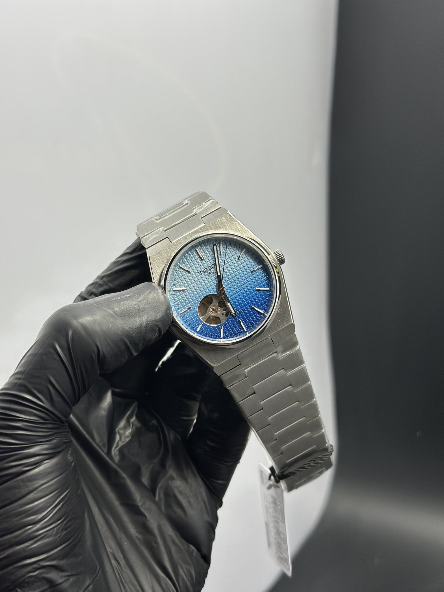 Tissot Bracelet Automatic 40mm Stainless Steel Silver Bracelet Pendulum Blue Dual Shade Textured Dial – men’s watch