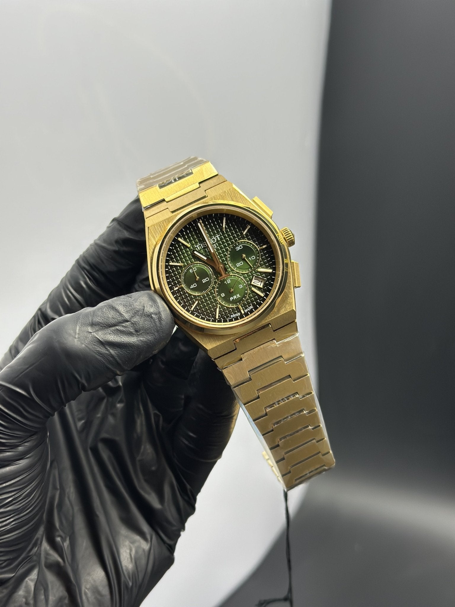 Tissot Bracelet Chronograph (Quartz) 40mm Stainless Steel Gold Bracelet Green Textured Dial – men’s watch