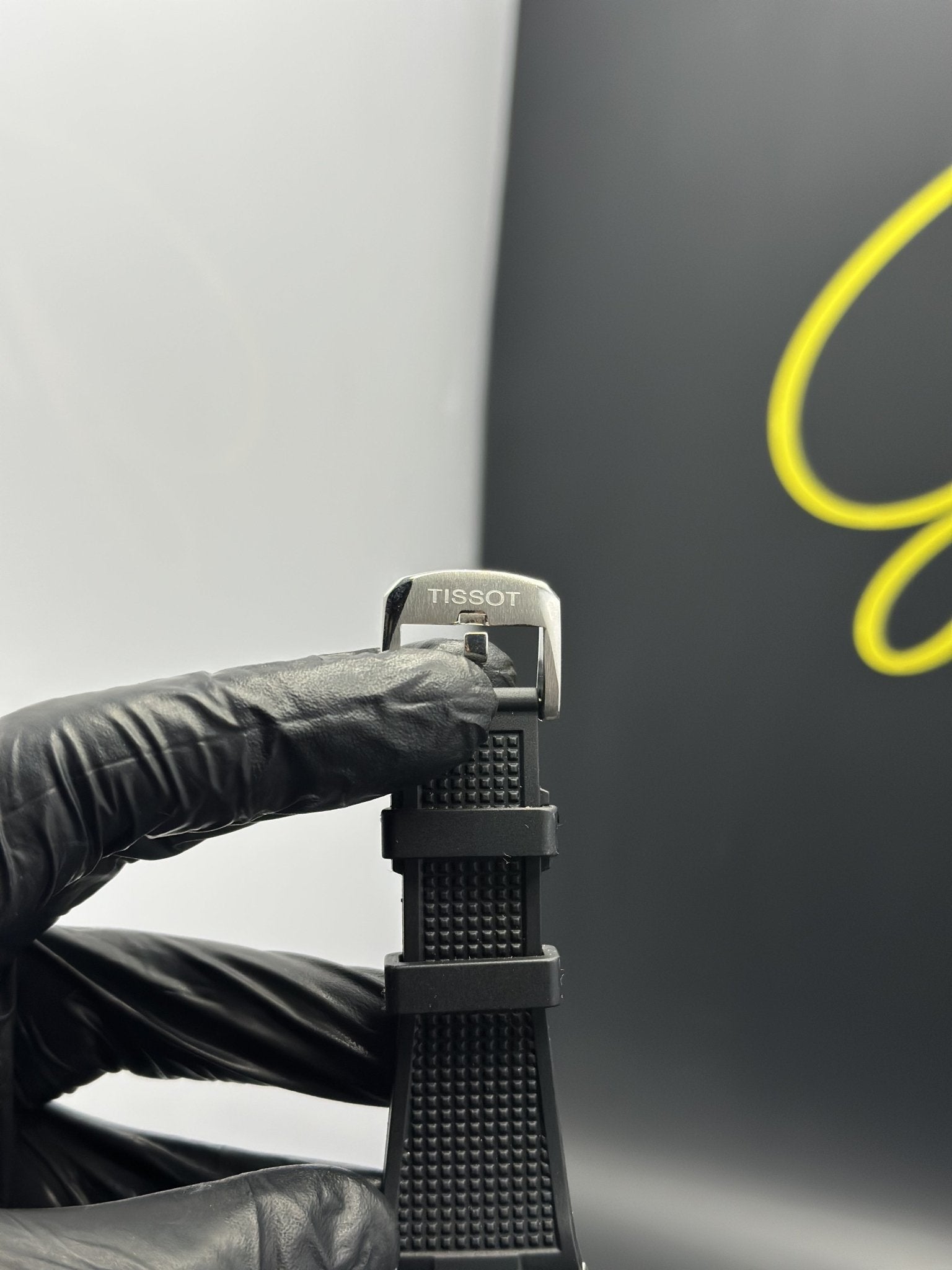 Tissot Strap Automatic 40mm Silicone Strap Black Strap Green Textured Dial – men’s watch